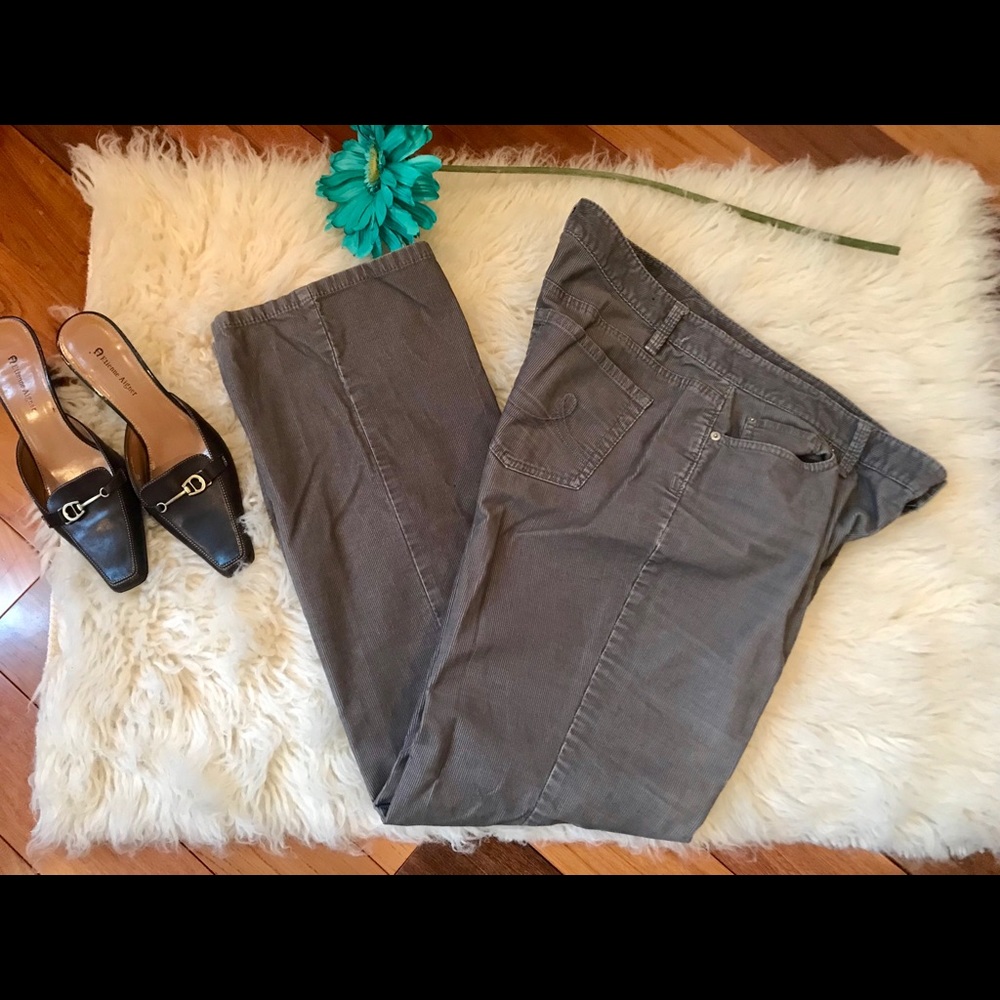 Loft Corduroy pant Original Boot size 12 - Picture 5 of 8